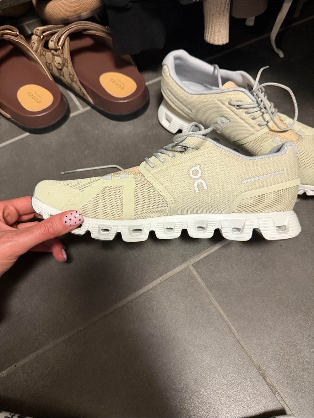 On Running Light Green and Beige Cloud-Style Athletic Sneakers - Picture 3 of 4
